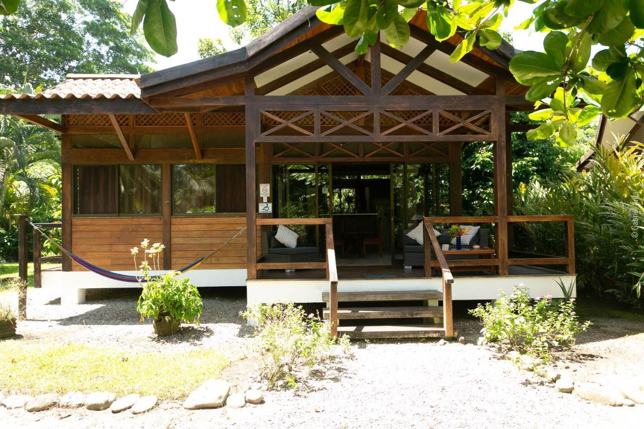 Kenaki Lodge Puerto Viejo de Talamanca Exterior photo